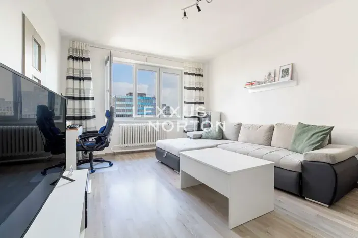 Pronájem bytu 2+1, Praha - Vršovice, Moldavská, 56 m2