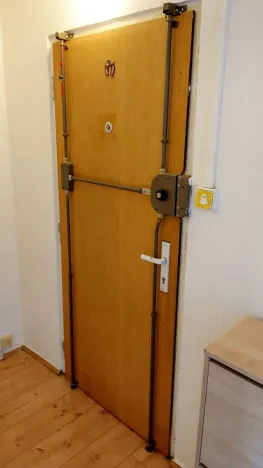 Prodej bytu 1+1, Praha - Kobylisy, Paláskova, 33 m2