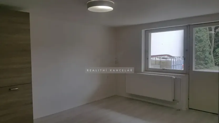 Pronájem bytu 2+kk, Šlapanice, 40 m2