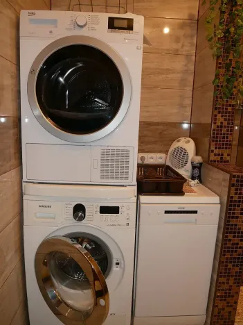 Pronájem bytu 1+kk, Brno, Malešovská, 30 m2