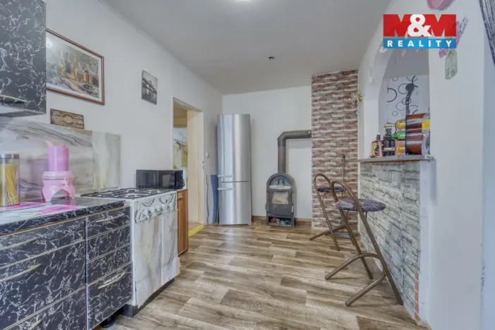 Prodej bytu 3+1, Teplá, Klášterní, 80 m2