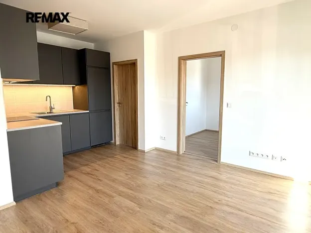 Pronájem bytu 2+kk, Slaný, Prokopa Holého, 40 m2