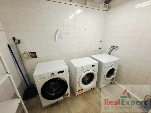 Pronájem bytu 1+kk, Praha - Žižkov, Jeseniova, 20 m2