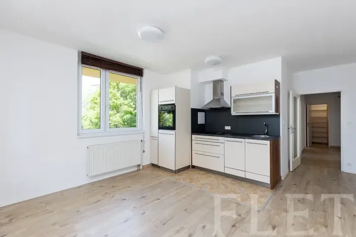 Prodej bytu 2+kk, Praha - Letňany, Zlonická, 51 m2