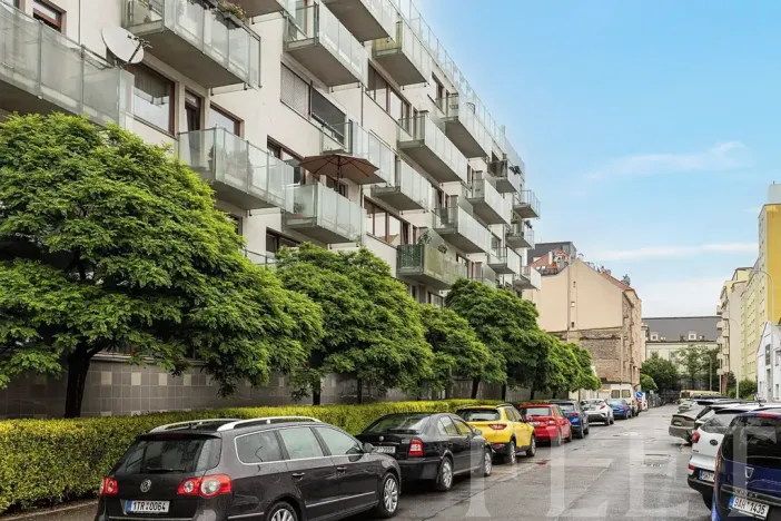 Pronájem bytu 1+kk, Praha - Holešovice, U měšťanského pivovaru, 37 m2