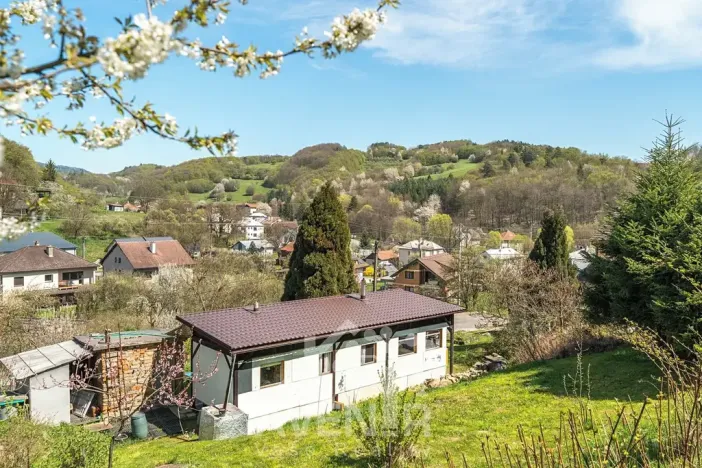 Prodej pozemku pro bydlení, Kašava, 1638 m2