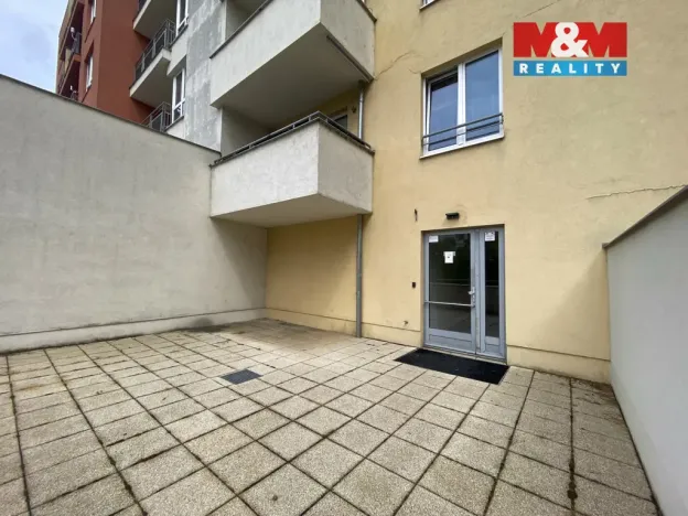 Pronájem bytu 1+kk, Praha - Košíře, Plzeňská, 31 m2