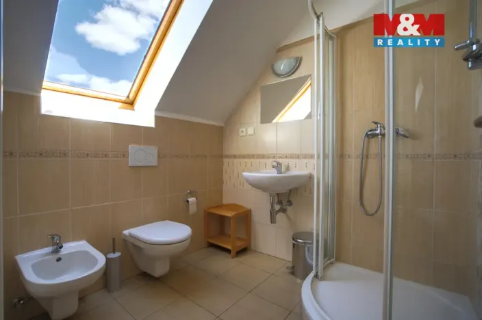 Prodej rodinného domu, Čeladná, 400 m2