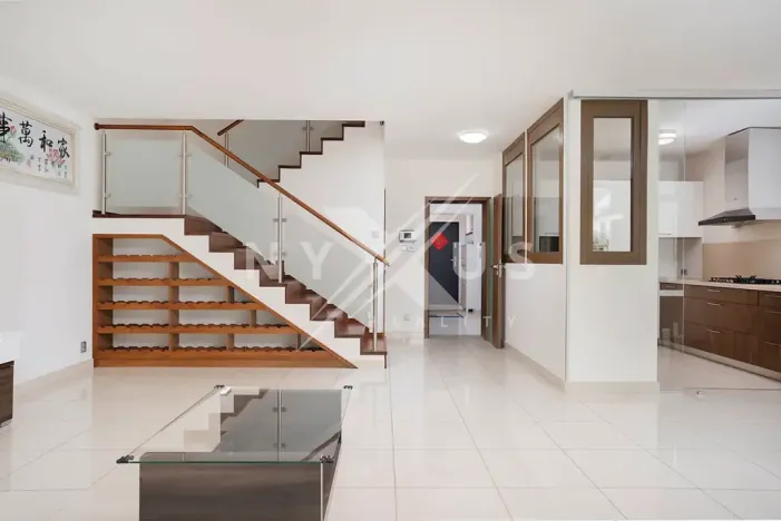 Pronájem rodinného domu, Praha - Dolní Měcholupy, Nad sadem, 204 m2