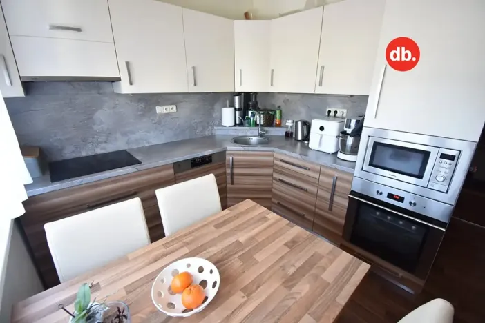 Prodej bytu 3+1, Chodov, U Koupaliště, 79 m2