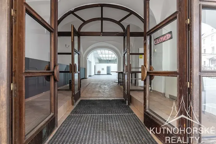 Pronájem obchodního prostoru, Kutná Hora, Husova, 195 m2