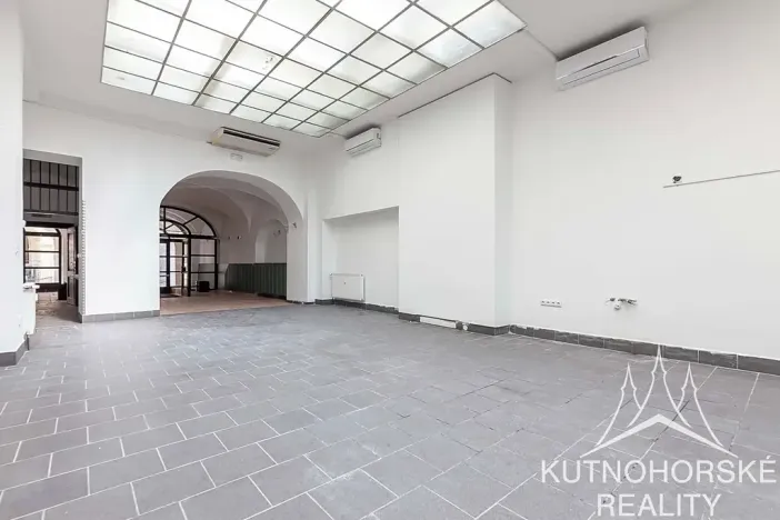 Pronájem obchodního prostoru, Kutná Hora, Husova, 195 m2