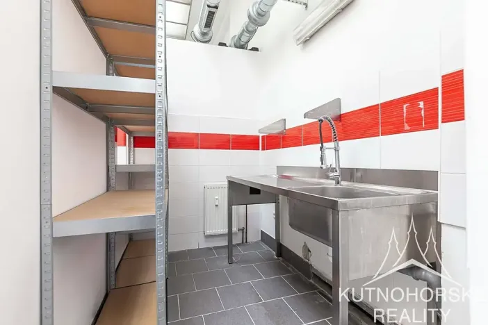 Pronájem obchodního prostoru, Kutná Hora, Husova, 195 m2