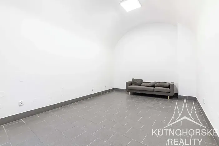 Pronájem obchodního prostoru, Kutná Hora, Husova, 195 m2