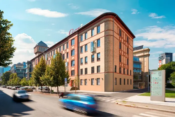 Pronájem kanceláře, Praha - Holešovice, Jankovcova, 650 m2