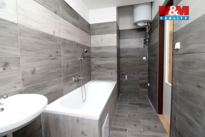 Pronájem bytu 2+kk, Trutnov - Střední Předměstí, Horská, 45 m2