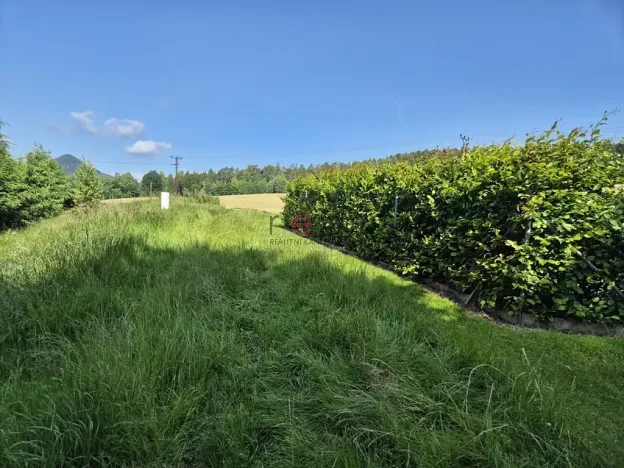 Prodej pozemku pro bydlení, Cvikov, 1725 m2