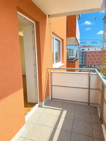 Pronájem bytu 1+kk, Brno, Chvalovka, 43 m2