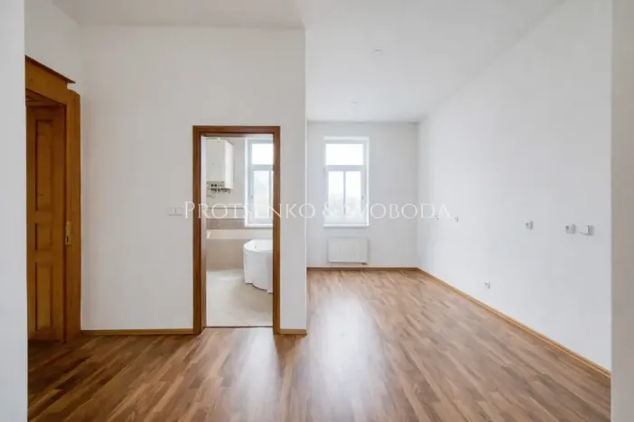 Prodej kanceláře, Mělník, Českolipská, 418 m2