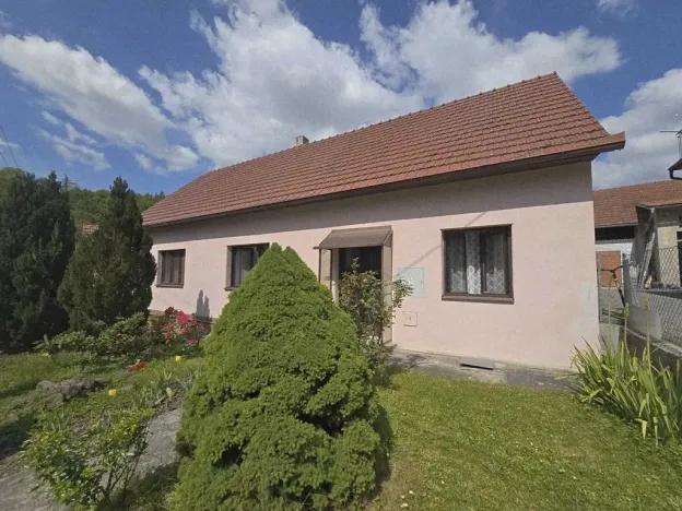 Prodej rodinného domu, Ujčov, 167 m2