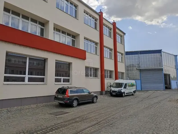 Pronájem výrobních prostor, Brno, Olomoucká, 1250 m2