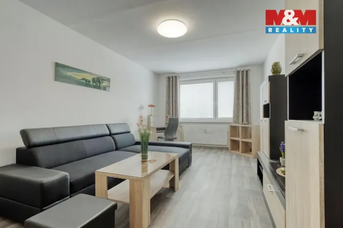 Prodej bytu 2+1, Kolinec, 63 m2