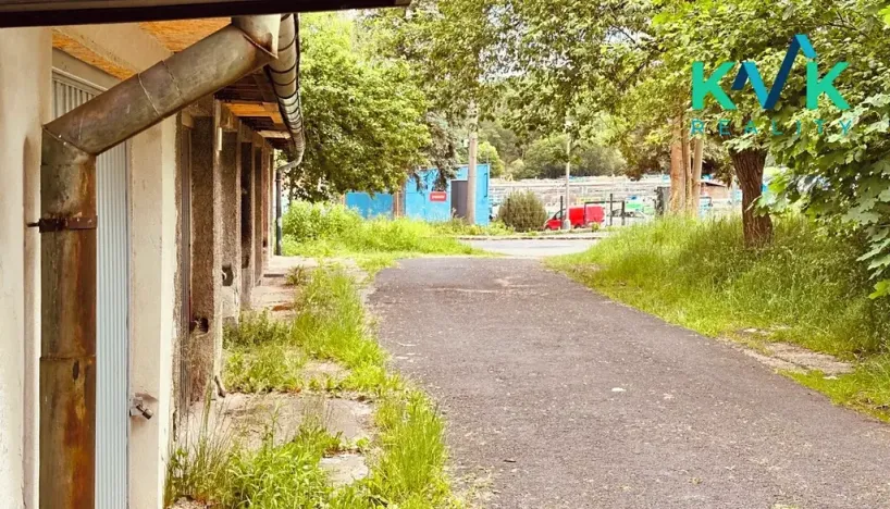 Prodej garáže, Karlovy Vary, 21 m2