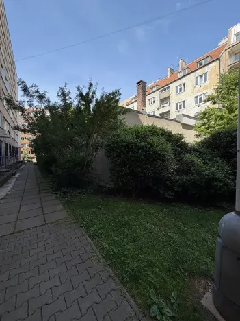Prodej bytu 3+1, Praha, Hartigova, 64 m2