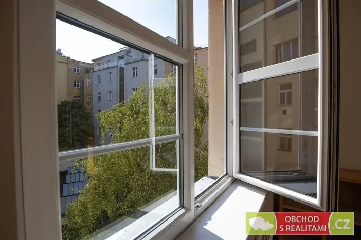 Pronájem bytu 2+kk, Praha, Nuselská, 52 m2