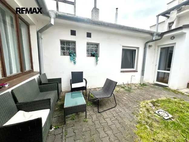 Prodej ubytování, Bzenec, Vracovská, 132 m2