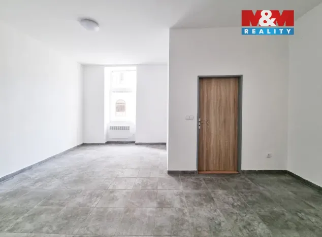 Pronájem bytu 1+1, Sokolov, Nádražní, 38 m2