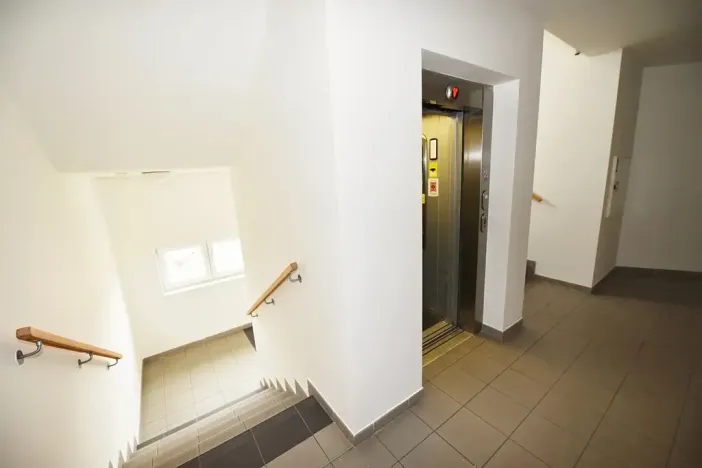 Prodej bytu 3+kk, Praha - Hostivař, náměstí Přátelství, 65 m2