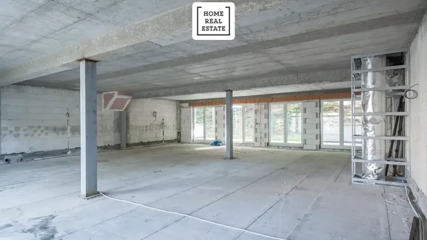 Prodej skladu, Karlovy Vary, Šumavská, 150 m2