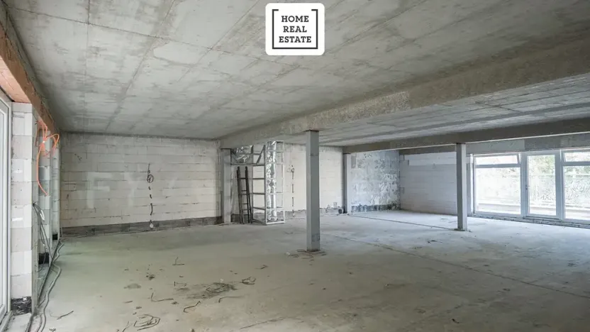 Prodej obchodního prostoru, Karlovy Vary, Šumavská, 150 m2