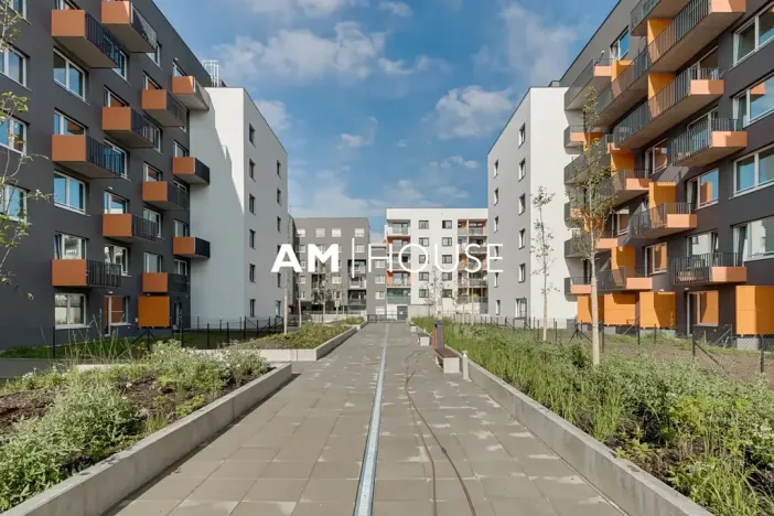 Pronájem bytu 1+kk, Praha - Vysočany, Strnadových, 34 m2