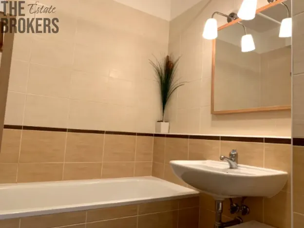 Pronájem bytu 2+kk, Praha - Hostivař, náměstí Přátelství, 61 m2