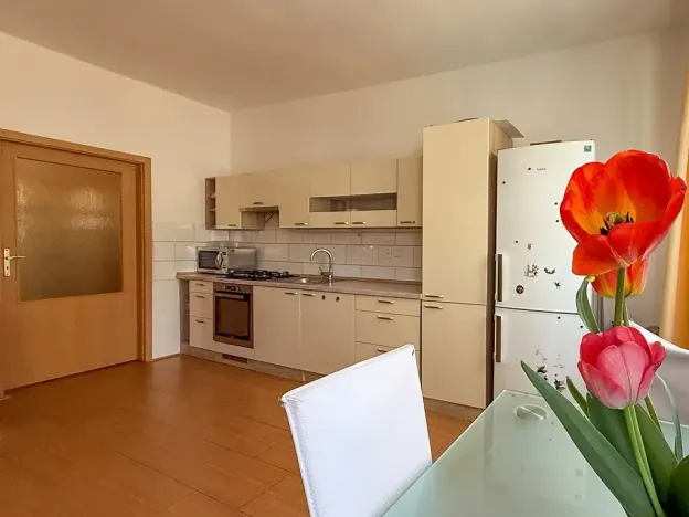 Pronájem bytu 2+kk, Jihlava, Komenského, 50 m2