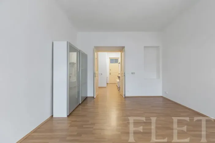 Pronájem bytu 1+1, Praha - Holešovice, Kamenická, 45 m2