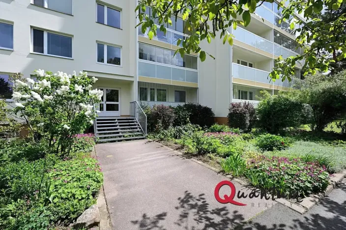 Pronájem bytu 2+kk, Praha - Řepy, Španielova, 37 m2