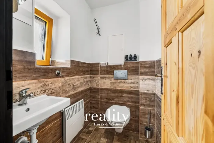 Prodej chalupy, Mikulov, 190 m2