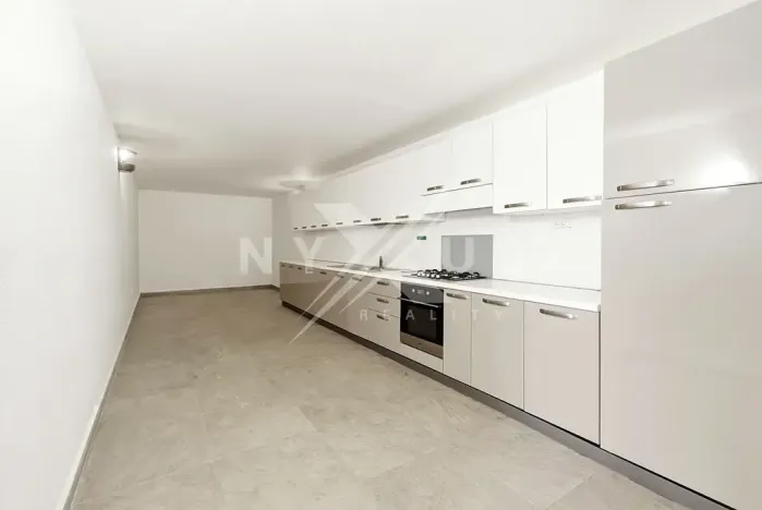 Prodej rodinného domu, Černolice, Ke dvoru, 375 m2
