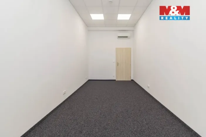 Pronájem kanceláře, Praha - Bubeneč, Podbabská, 18 m2
