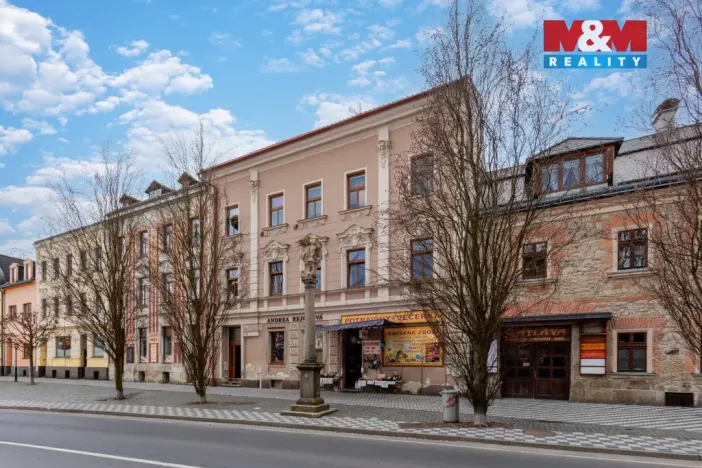 Prodej bytu 2+1, Nejdek, náměstí Karla IV., 107 m2