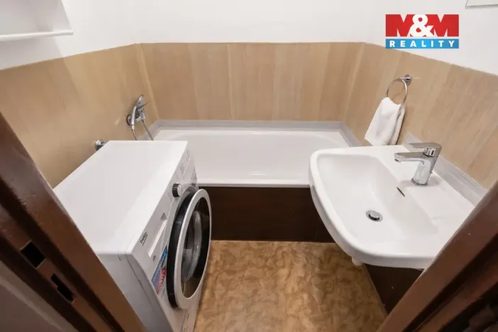 Prodej bytu 2+1, Praha - Vokovice, Kamerunská, 52 m2