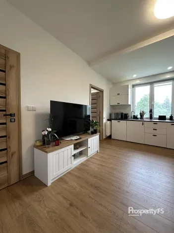 Pronájem bytu 3+kk, Kladno - Kročehlavy, Anglická, 53 m2