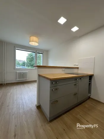 Pronájem bytu 2+kk, Kladno - Kročehlavy, U Hvězdy, 41 m2