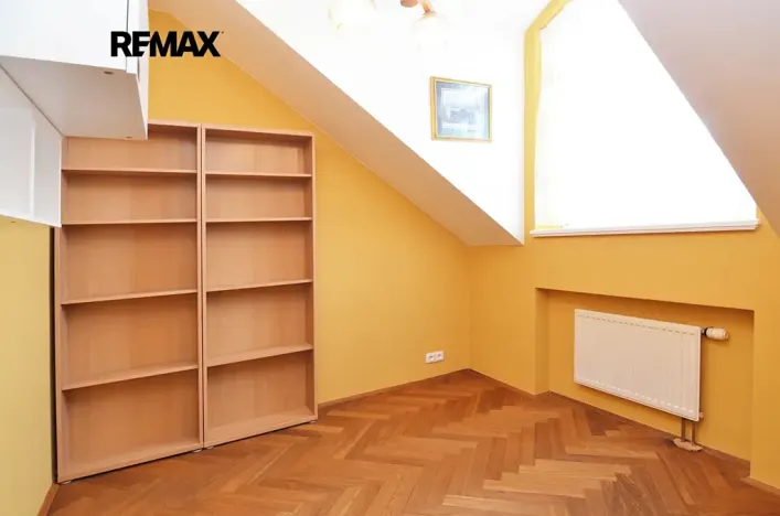 Pronájem bytu 4+kk, Praha - Krč, Na Dvorcích, 100 m2