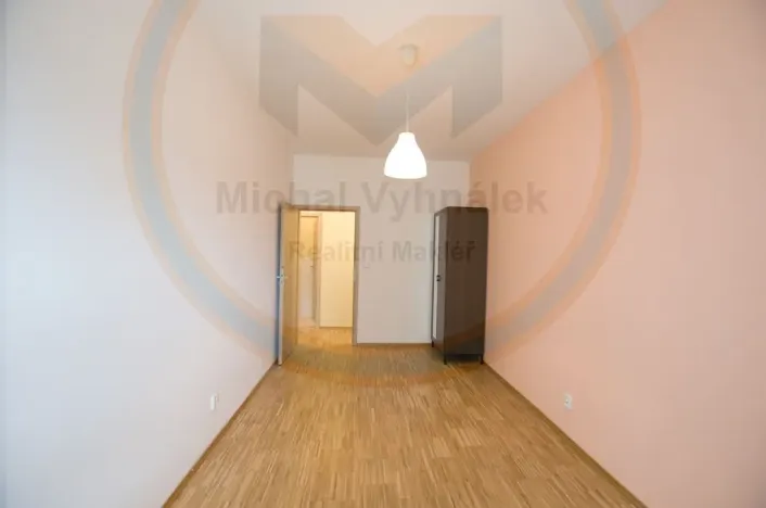 Pronájem bytu 2+kk, Klecany, Nám. Třebízského, 52 m2