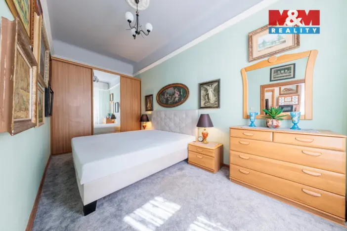 Prodej bytu 3+1, Karlovy Vary, Moskevská, 72 m2