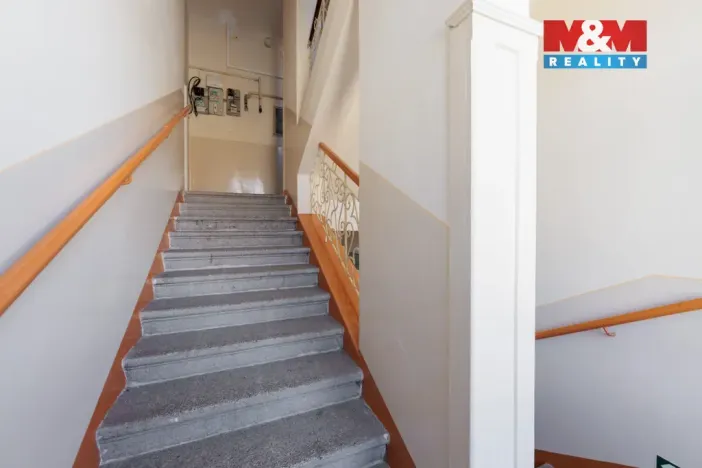 Prodej bytu 3+1, Karlovy Vary, Moskevská, 72 m2